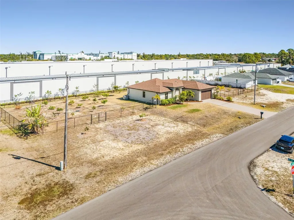 2101 NE 36th Terrace Cape Coral FL 33909