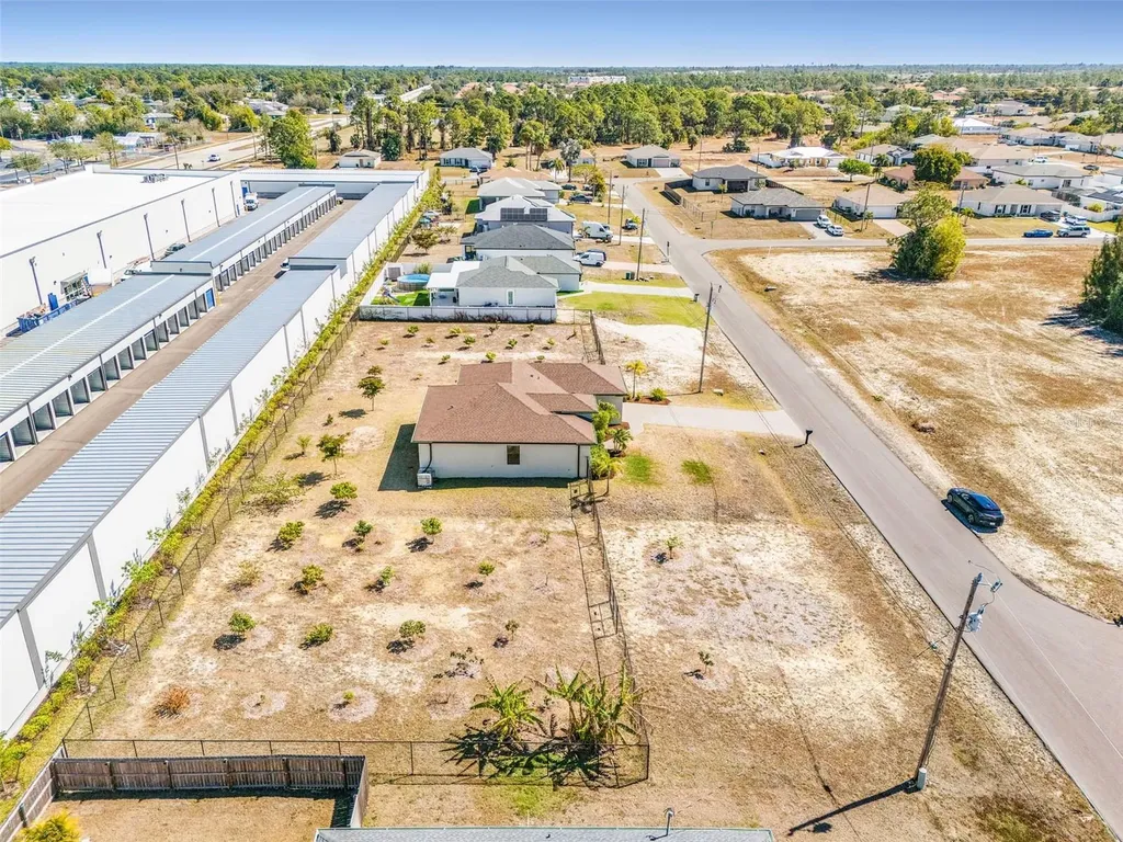 2101 NE 36th Terrace Cape Coral FL 33909