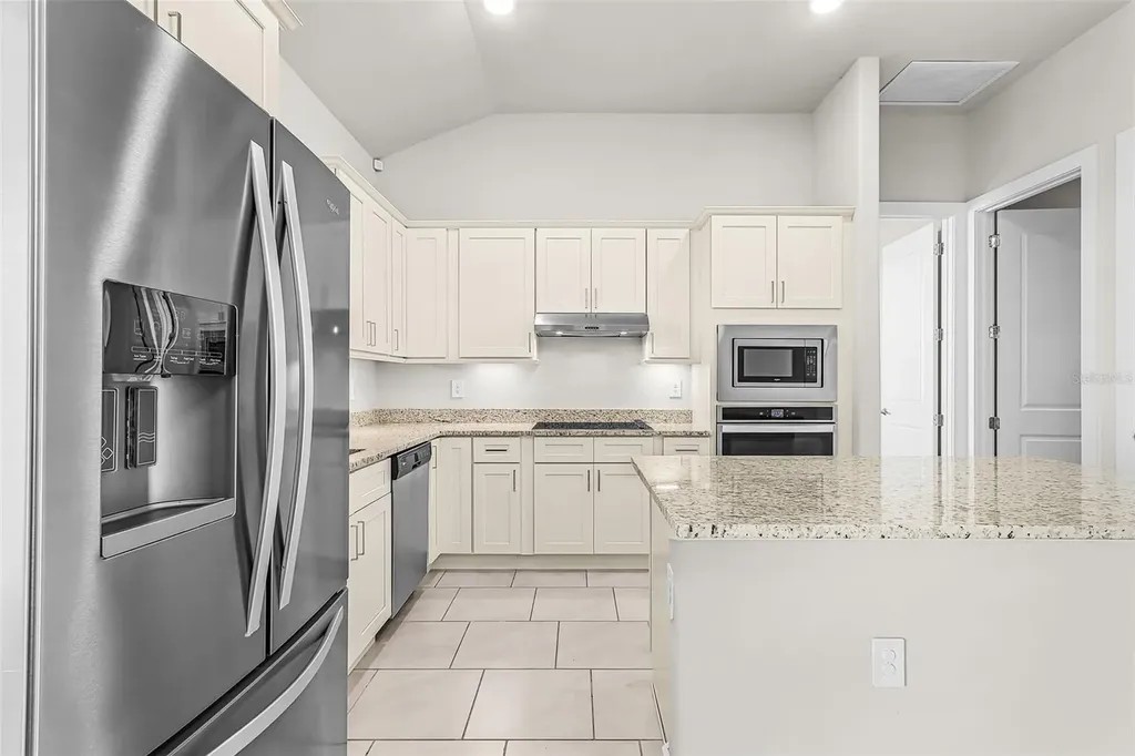 2101 NE 36th Terrace Cape Coral FL 33909