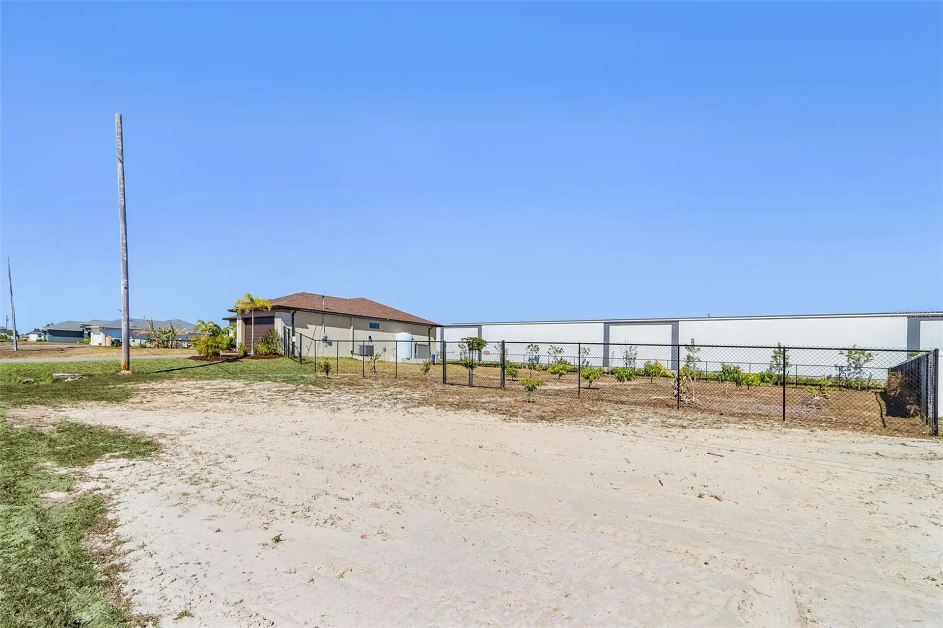 2101 NE 36th Terrace Cape Coral FL 33909