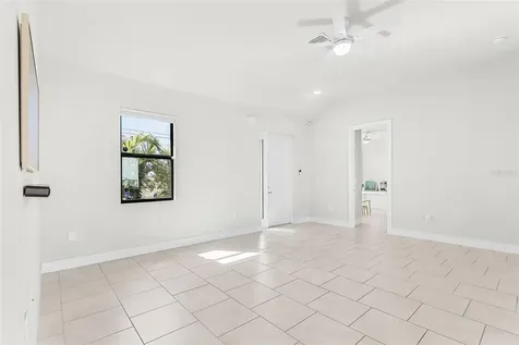 2101 NE 36th Terrace Cape Coral FL 33909
