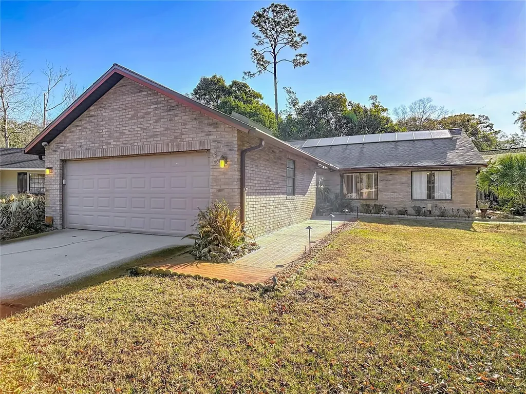 65 Elmwood Trail Deland FL 32724