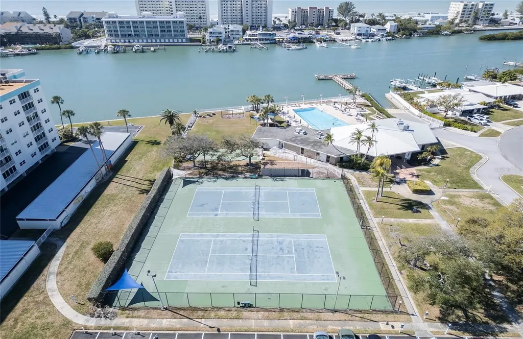 10216 Regal Drive Largo FL 33774