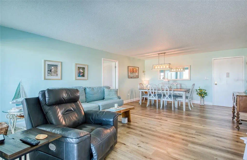 10216 Regal Drive Largo FL 33774