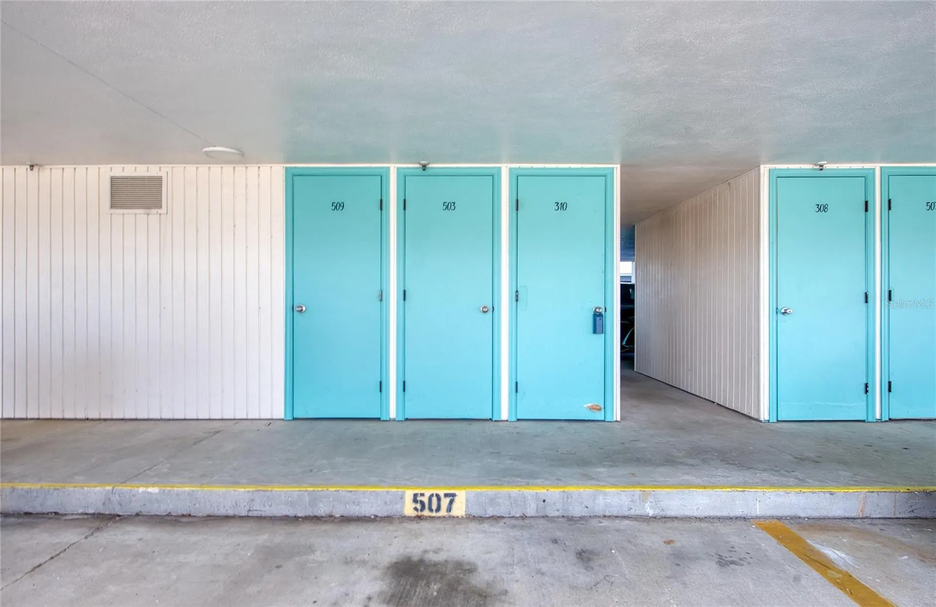 10216 Regal Drive Largo FL 33774