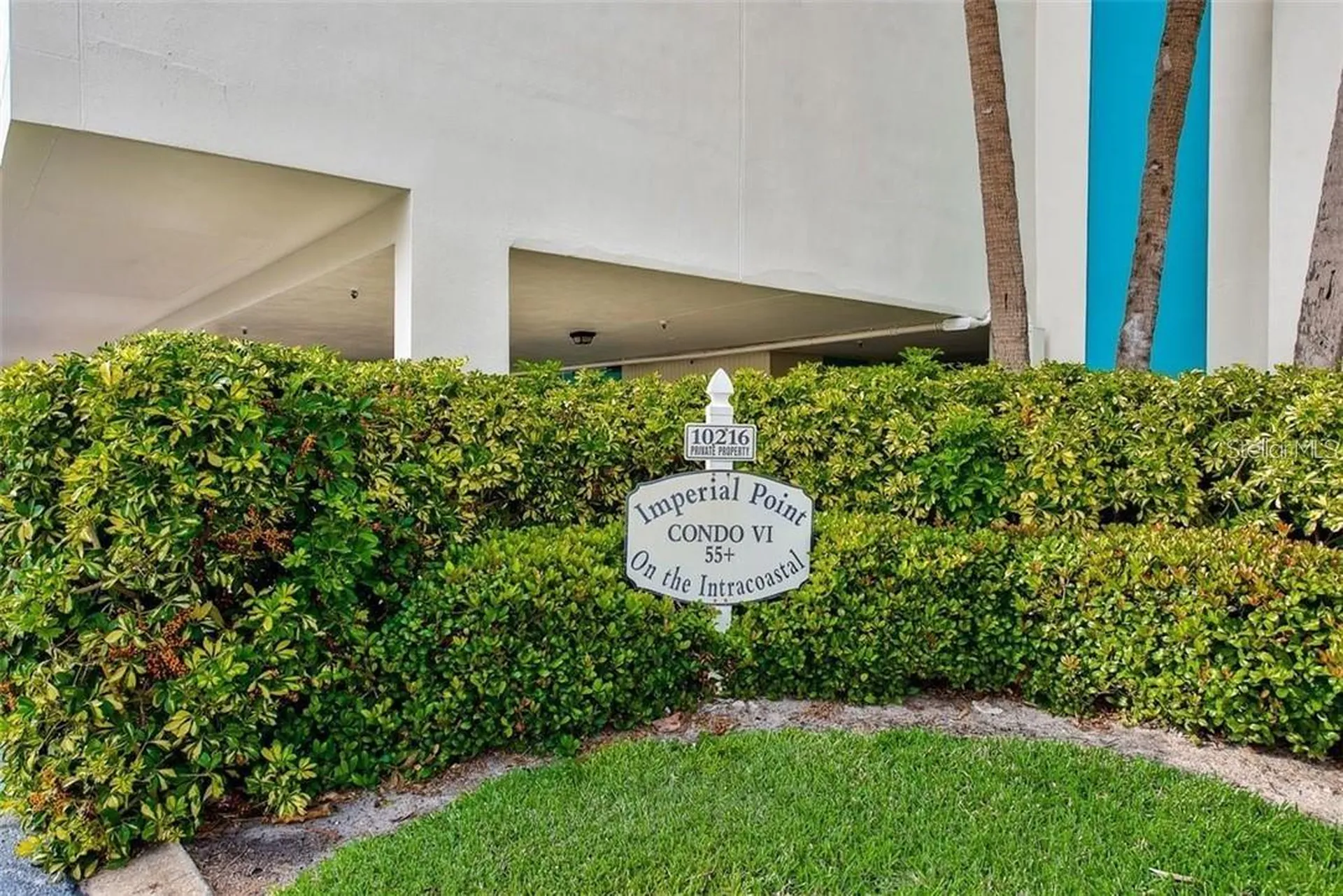 10216 Regal Drive Largo FL 33774