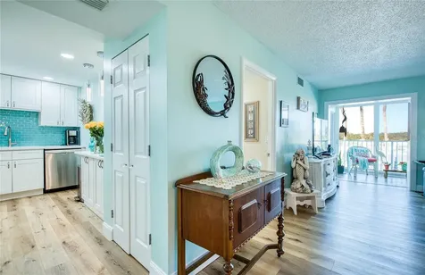 10216 Regal Drive Largo FL 33774