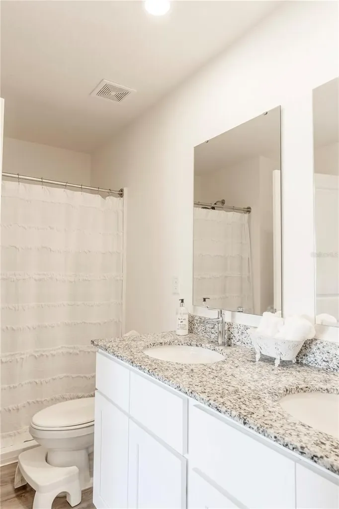 2234 Majestic Span Avenue Eagle Lake FL 33839