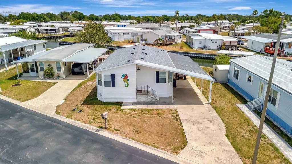 119 E Saint Johns Way Apollo Beach FL 33572