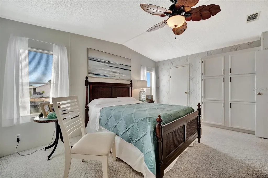 119 E Saint Johns Way Apollo Beach FL 33572