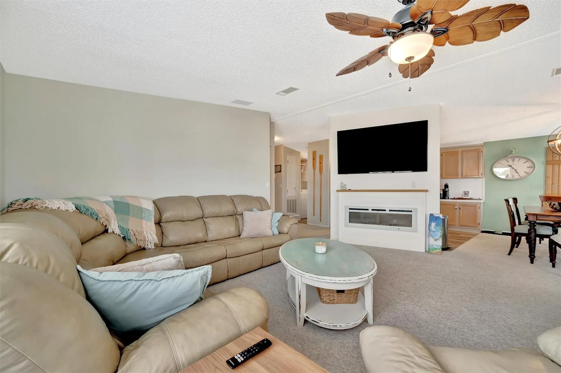 119 E Saint Johns Way Apollo Beach FL 33572