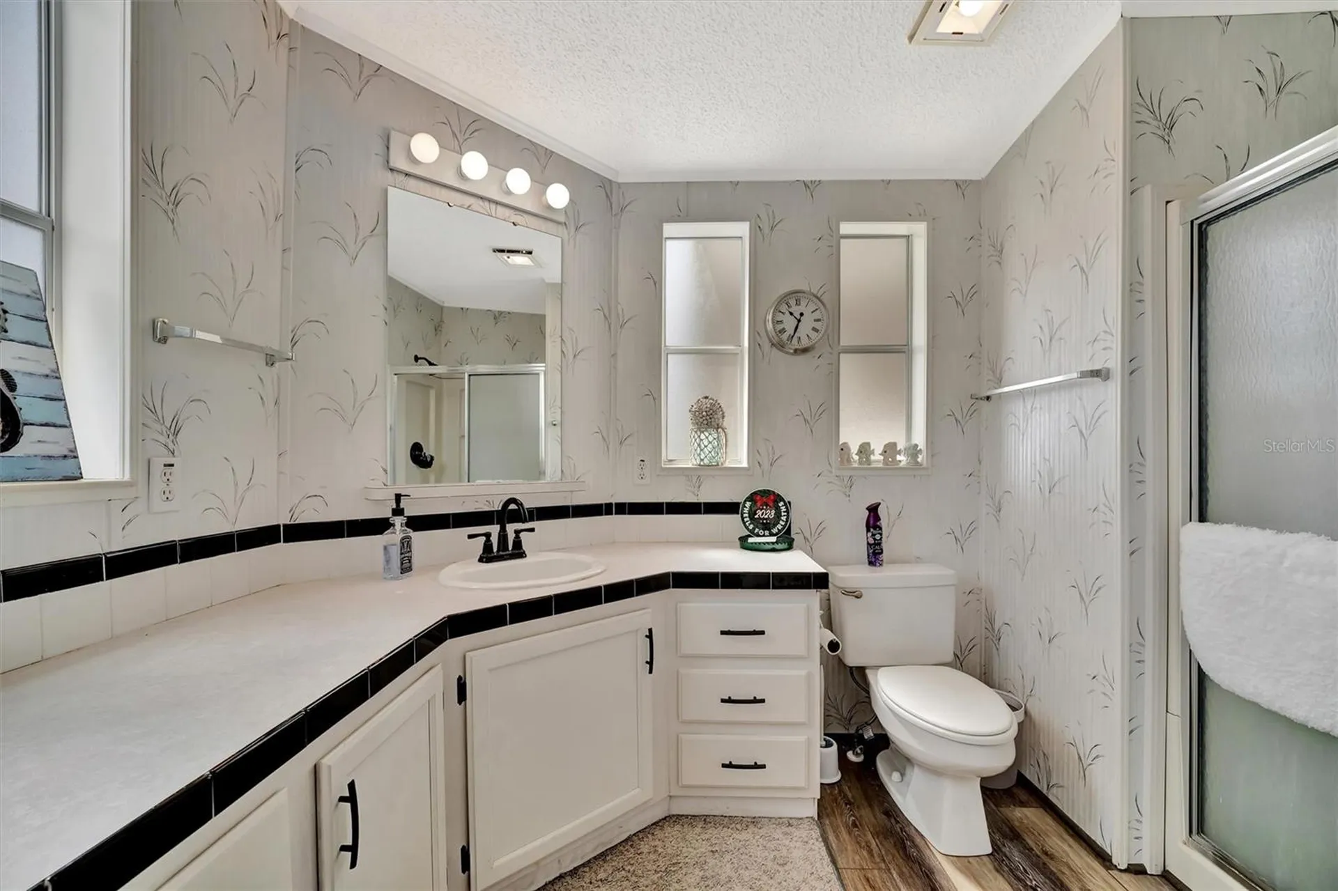 119 E Saint Johns Way Apollo Beach FL 33572