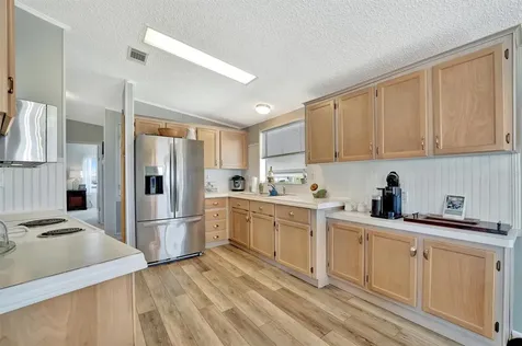 119 E Saint Johns Way Apollo Beach FL 33572