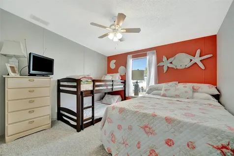 119 E Saint Johns Way Apollo Beach FL 33572