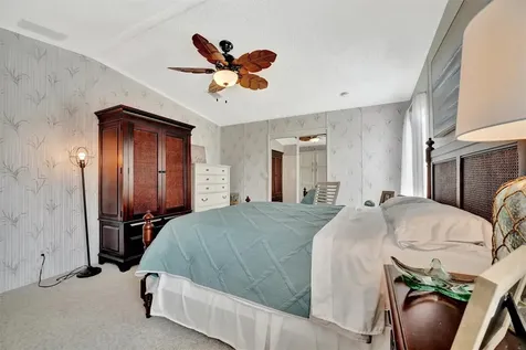 119 E Saint Johns Way Apollo Beach FL 33572