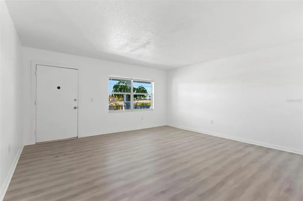 11025 2nd Street E Treasure Island FL 33706