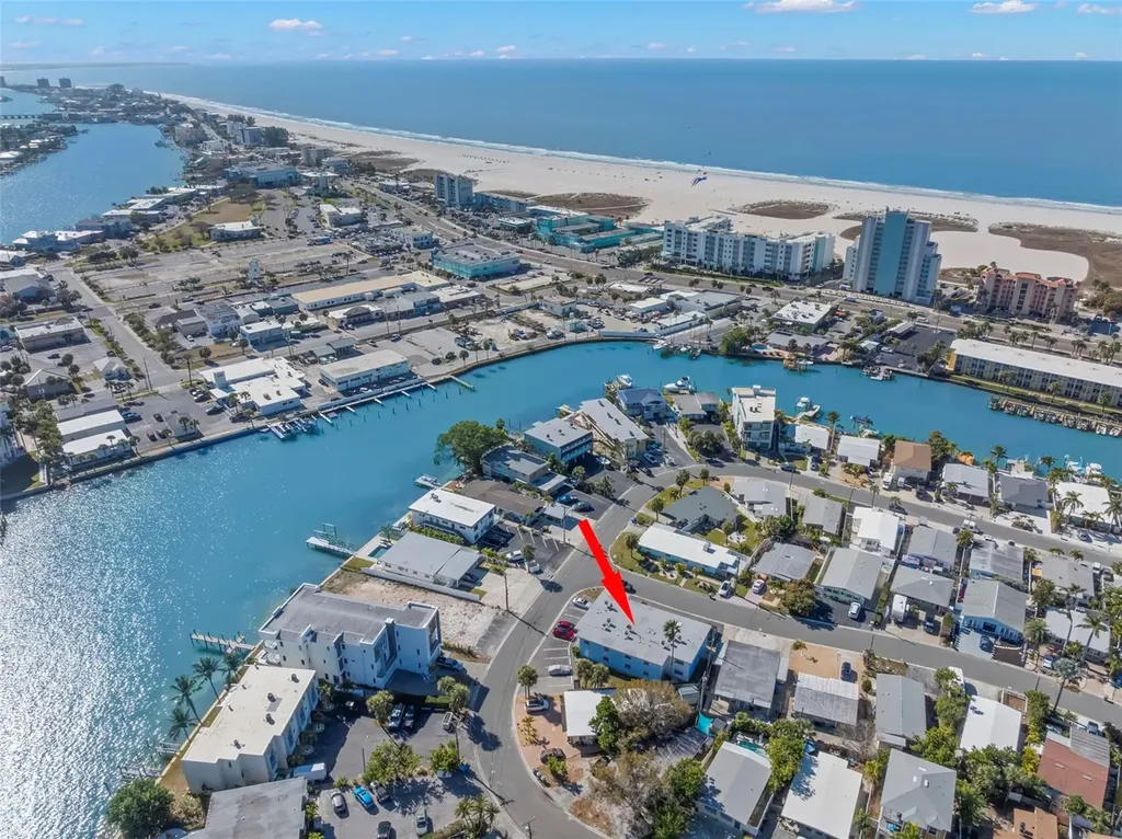 11025 2nd Street E Treasure Island FL 33706