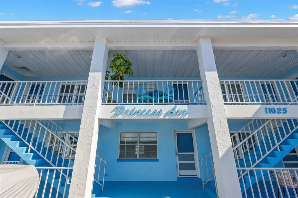 11025 2nd Street E Treasure Island FL 33706