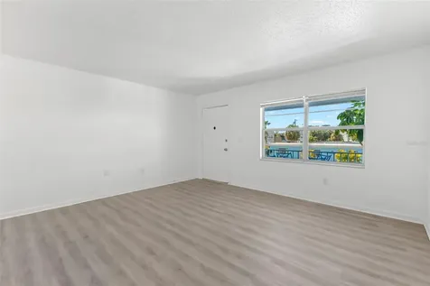 11025 2nd Street E Treasure Island FL 33706