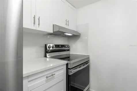 11025 2nd Street E Treasure Island FL 33706