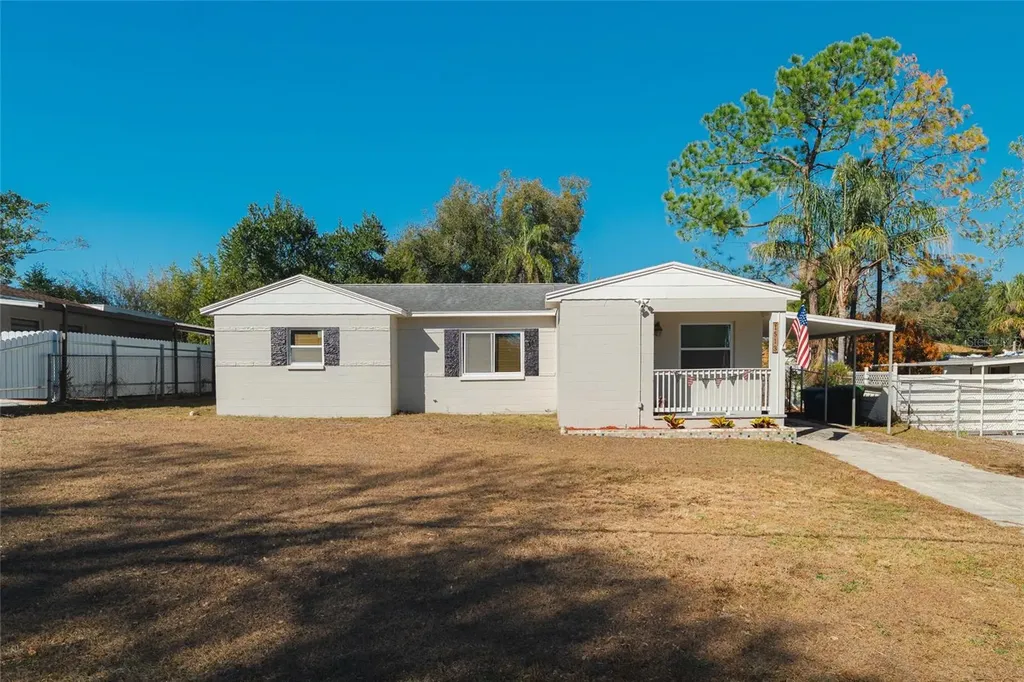 1513 W Meadowbrook Avenue Tampa FL 33612