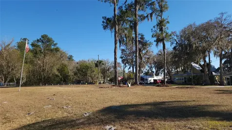 1620 River Road Astor FL 32102