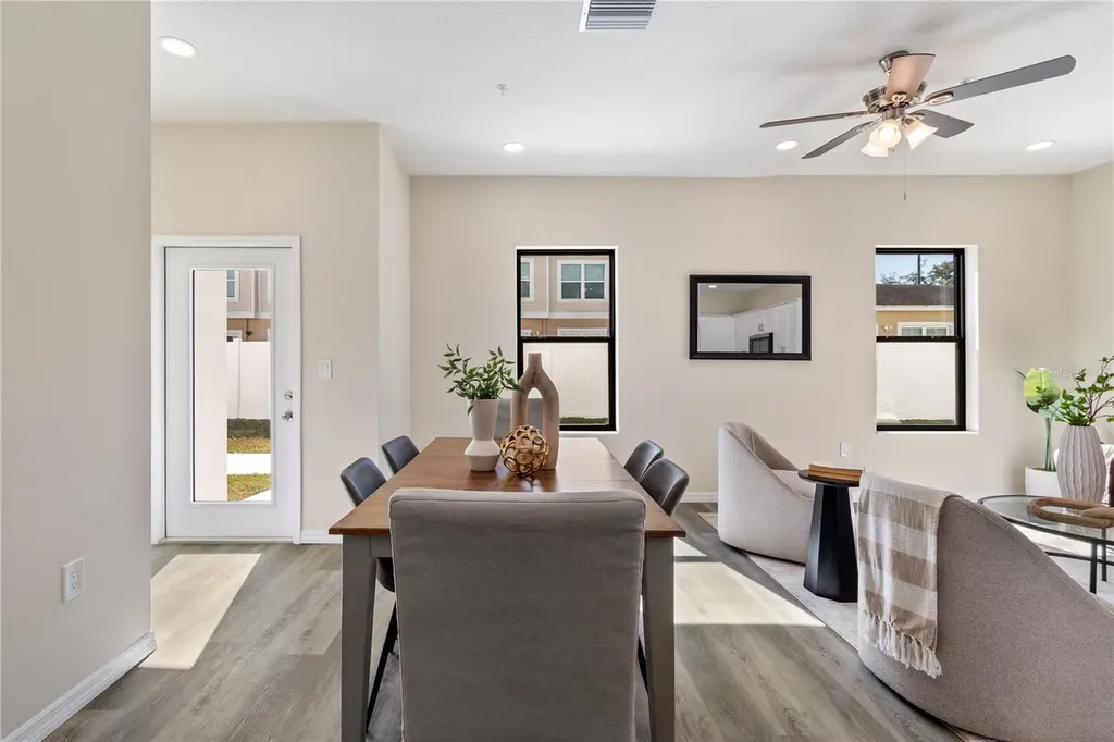 4344 Cambio Gardens Court Tampa FL 33610
