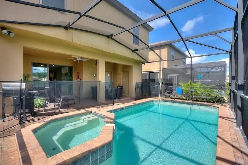 1627 Lima Avenue Kissimmee FL 34747