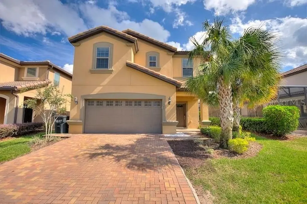1627 Lima Avenue Kissimmee FL 34747
