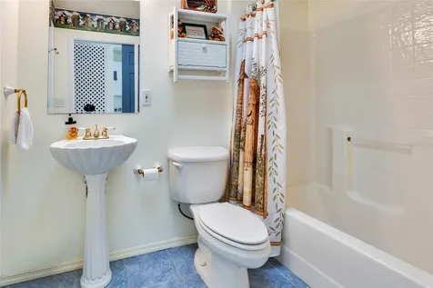7095 Blackbird Avenue Weeki Wachee FL 34613