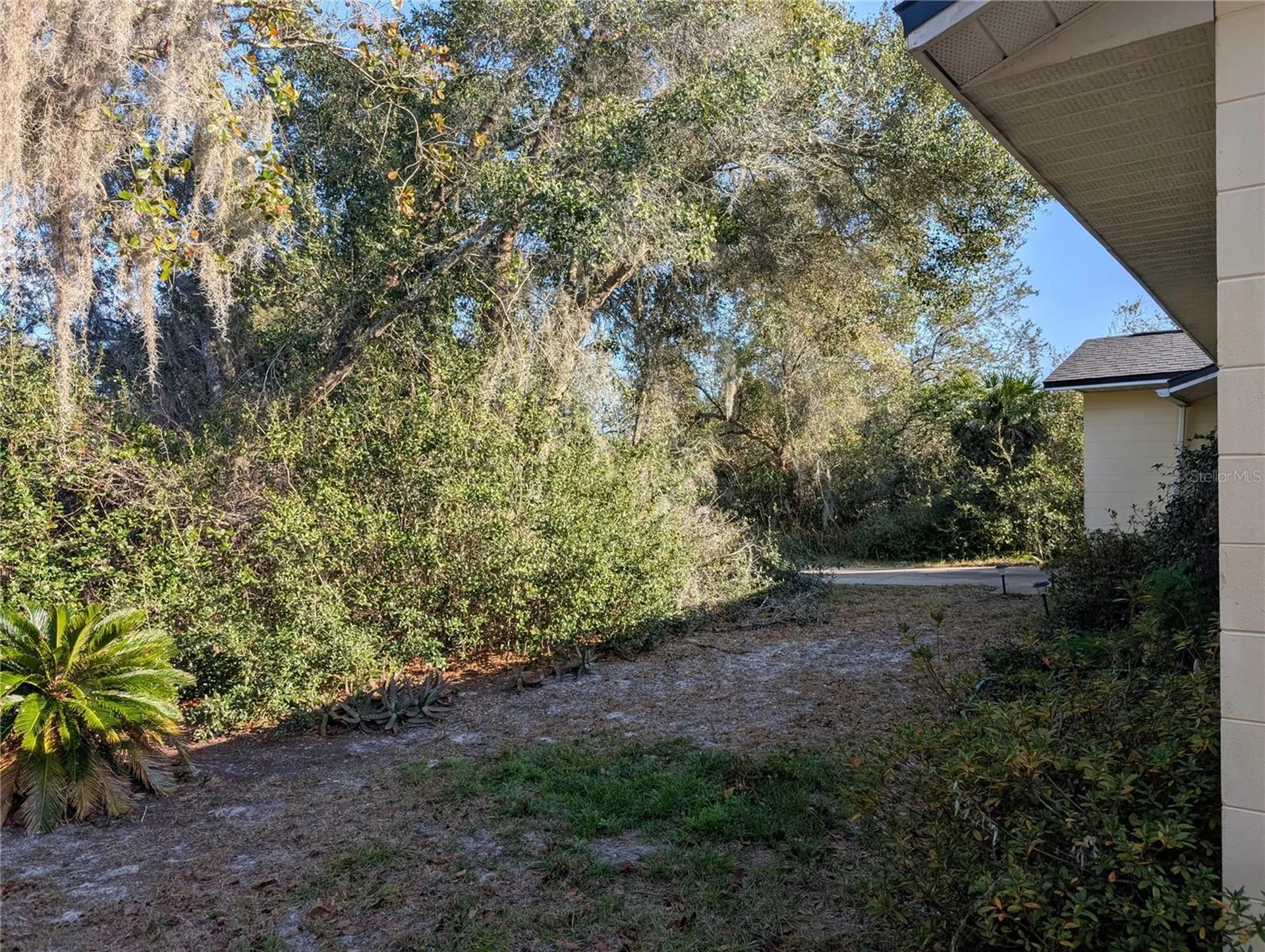 24 S Courtland Boulevard Deltona FL 32738