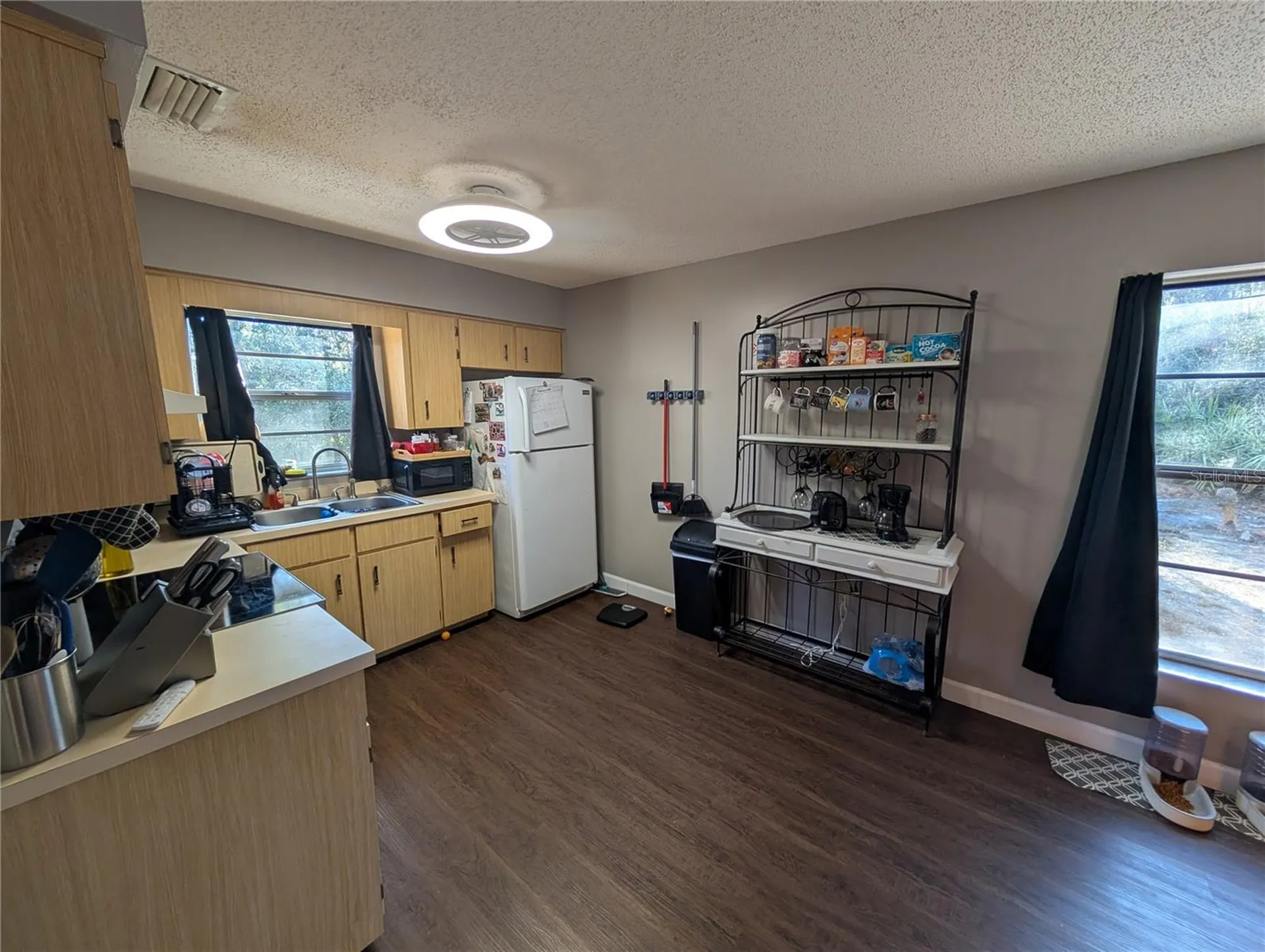 24 S Courtland Boulevard Deltona FL 32738