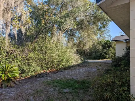 24 S Courtland Boulevard Deltona FL 32738