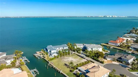 591 #B Golf Links Lane Longboat Key FL 34228