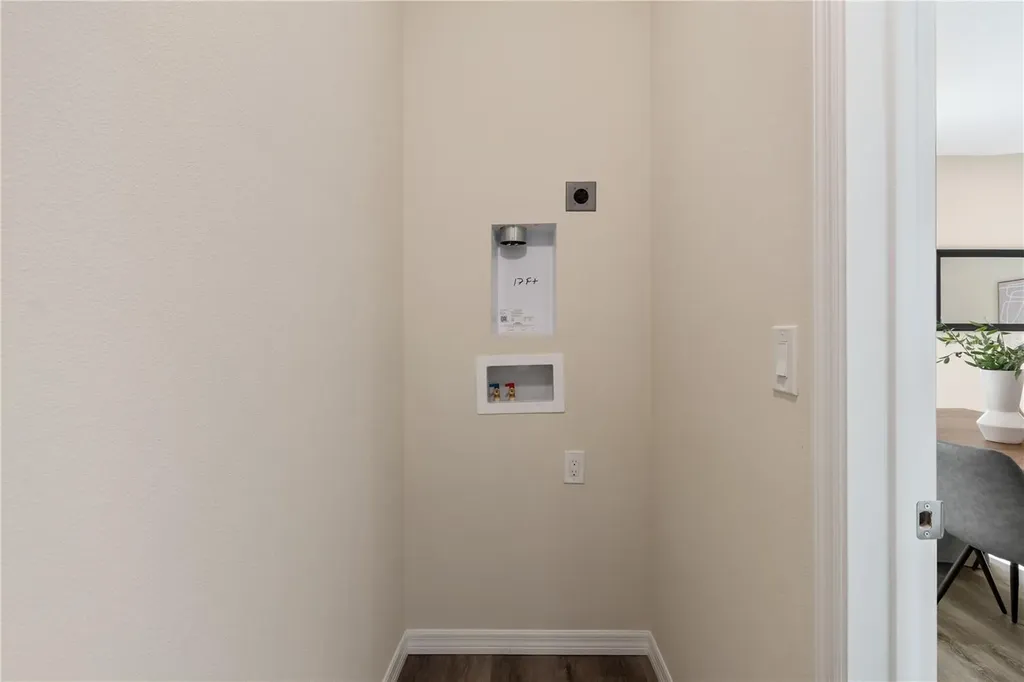 4346 Cambio Gardens Court Tampa FL 33610