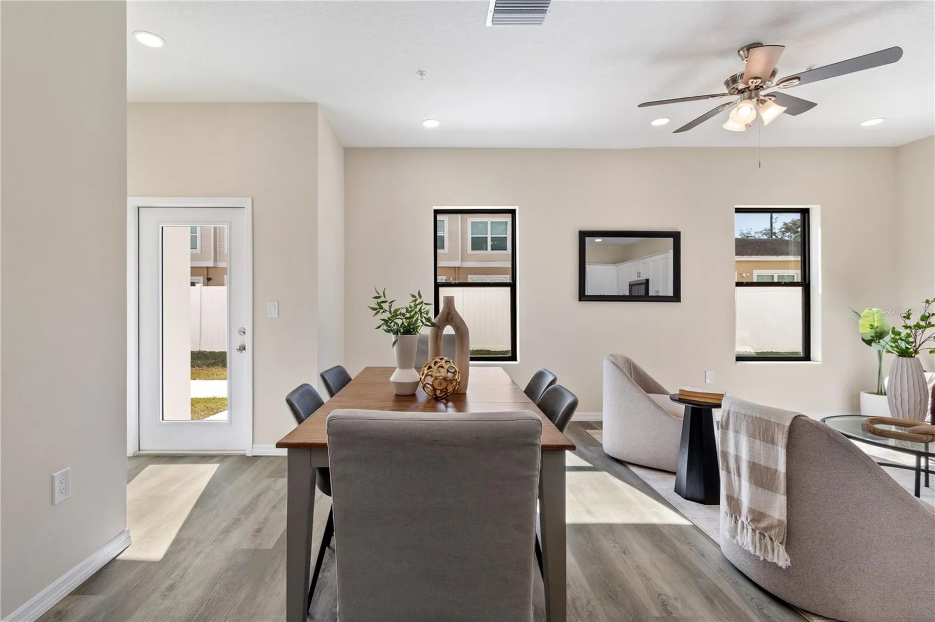 4346 Cambio Gardens Court Tampa FL 33610