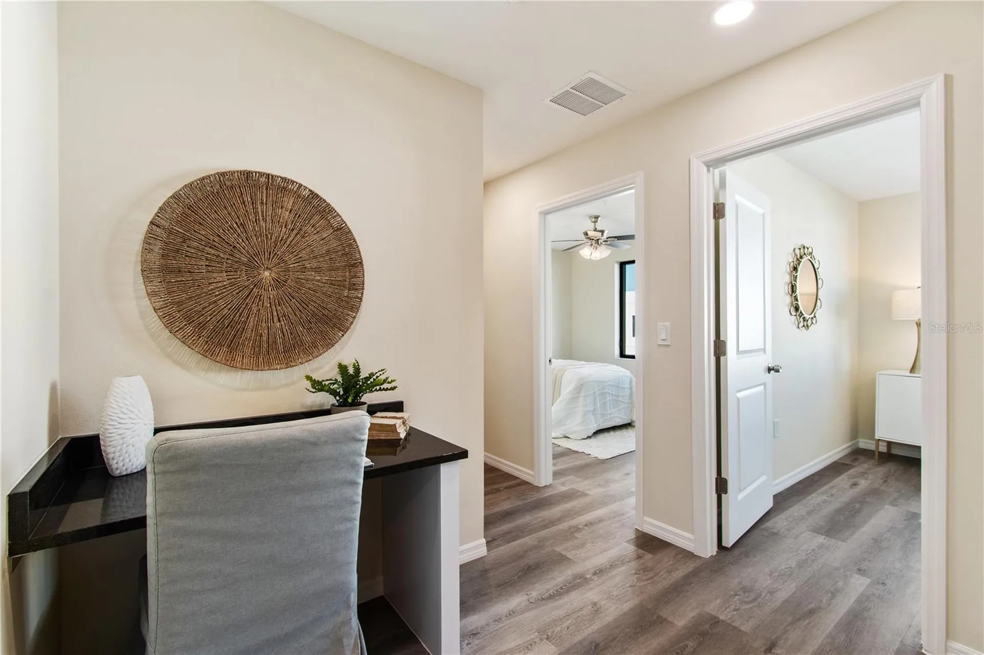 4346 Cambio Gardens Court Tampa FL 33610