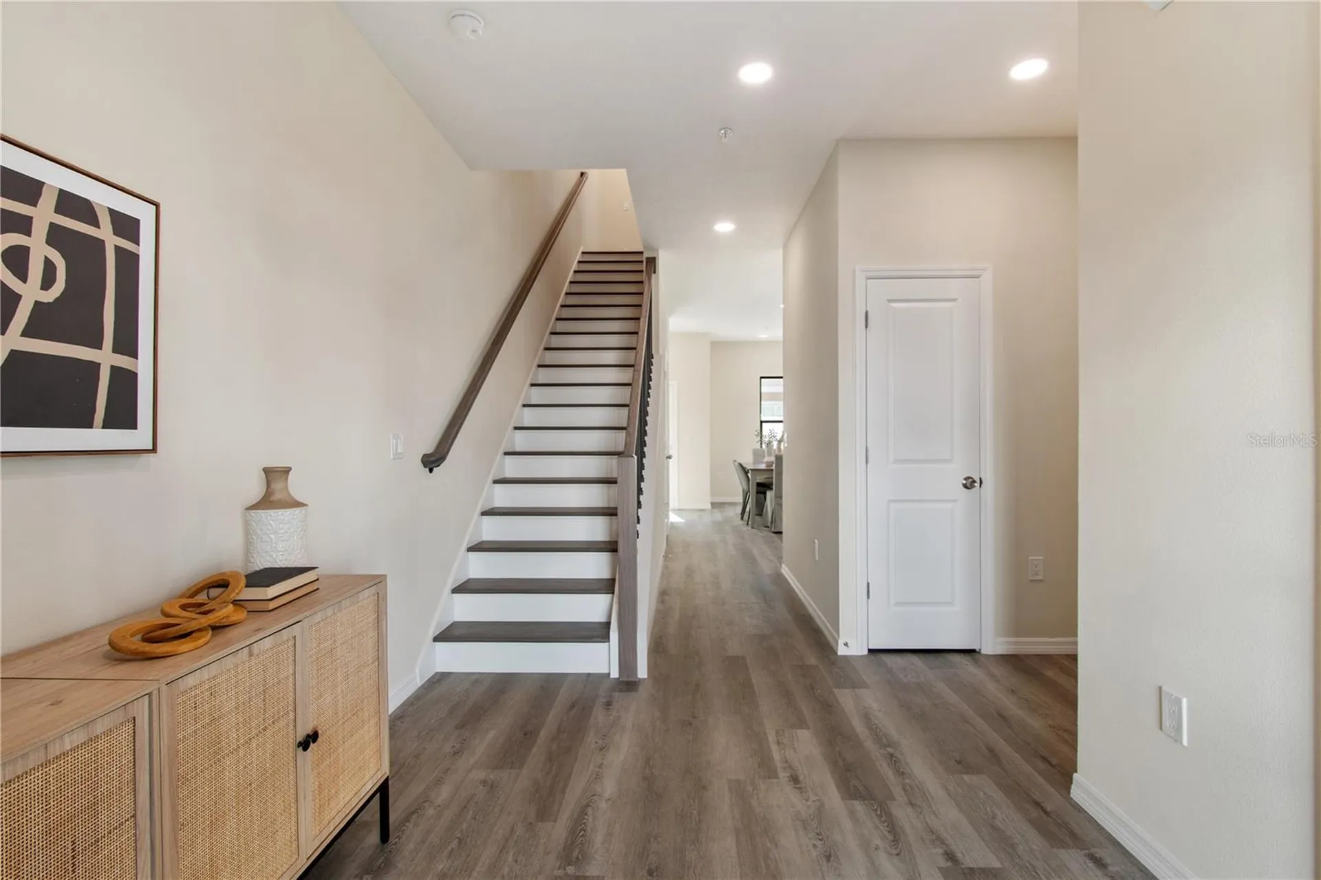 4346 Cambio Gardens Court Tampa FL 33610