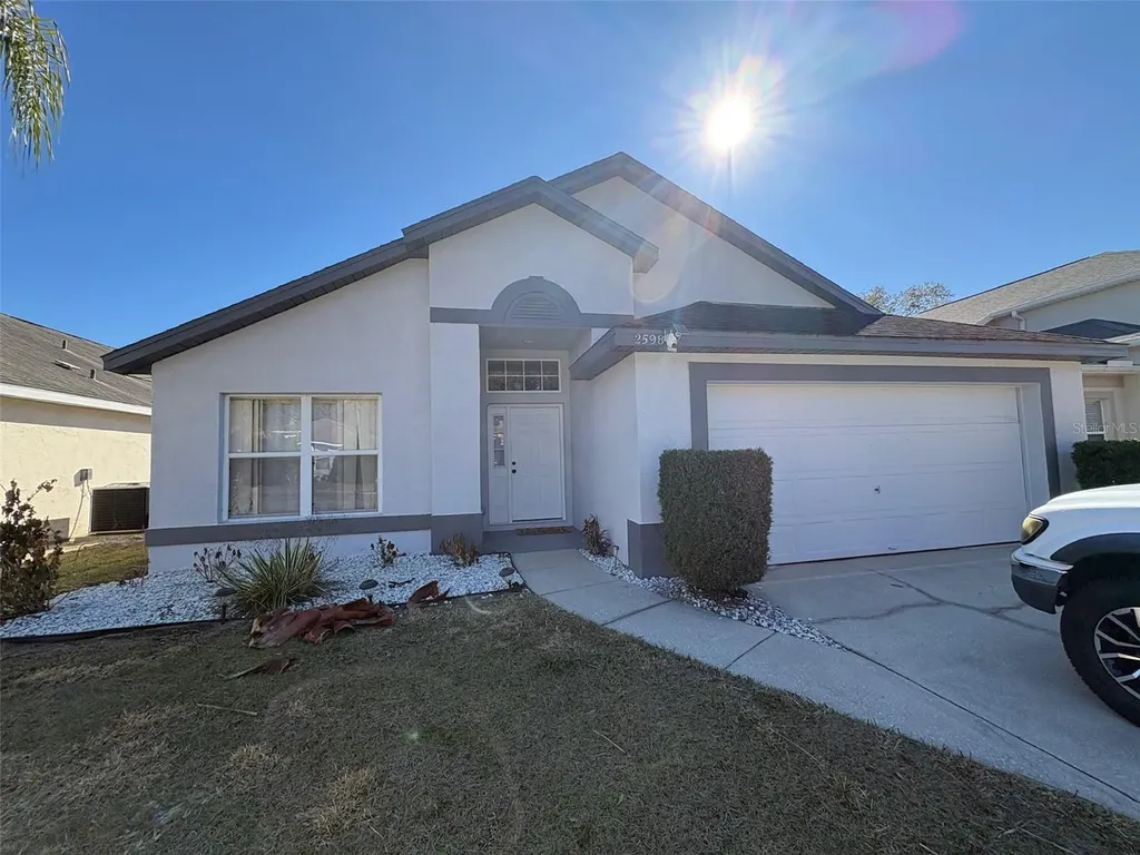 2598 Chatham Circle Kissimmee FL 34746