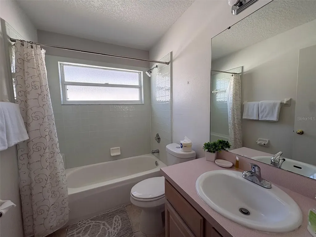 2598 Chatham Circle Kissimmee FL 34746