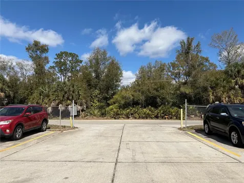 9212 Lazy Lane Tampa FL 33614