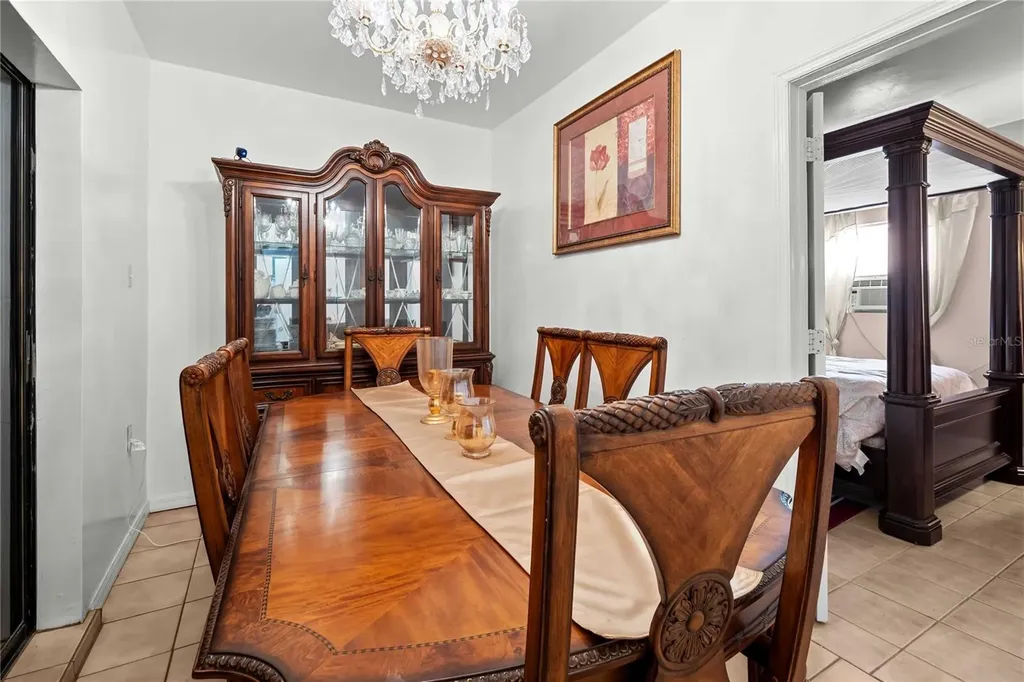 1210 Gladys Avenue Lakeland FL 33805