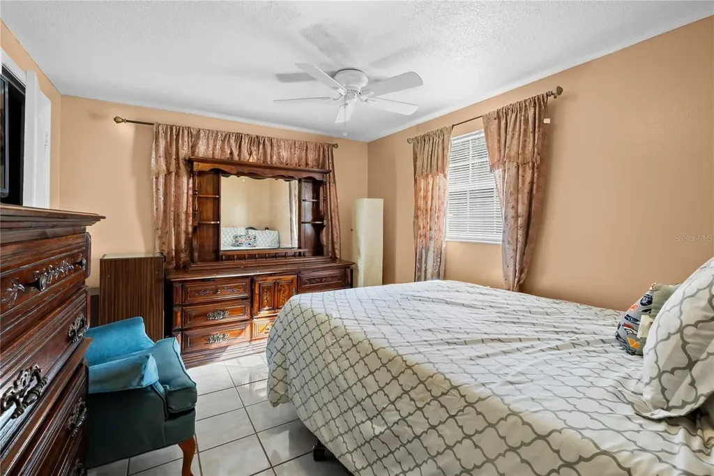 1210 Gladys Avenue Lakeland FL 33805