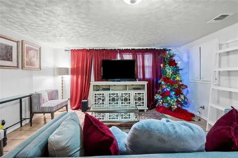 1210 Gladys Avenue Lakeland FL 33805