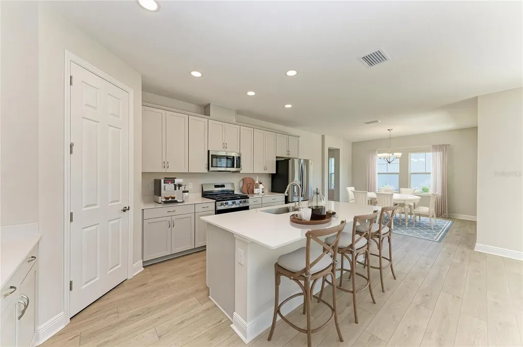 8502 Dove Bog Terrace Parrish FL 34219