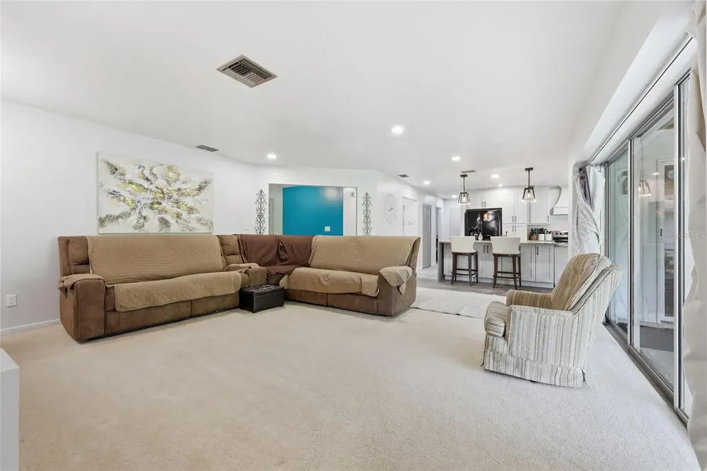 2325 Lauderdale Court Orlando FL 32805