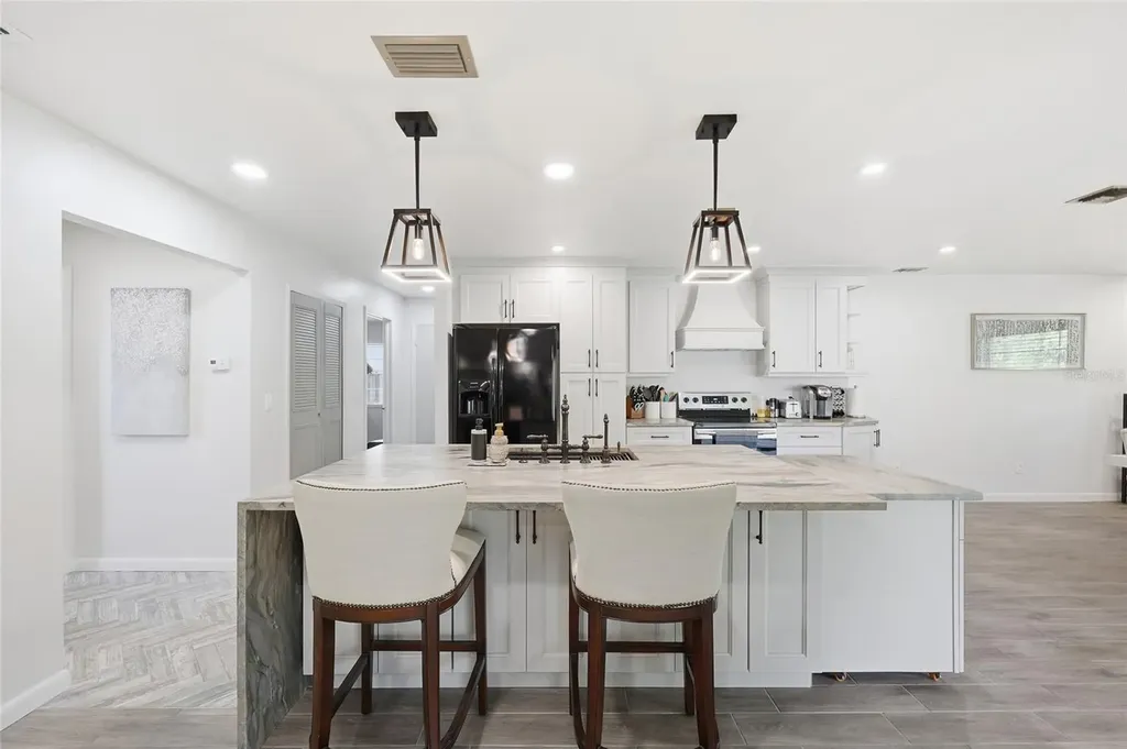 2325 Lauderdale Court Orlando FL 32805