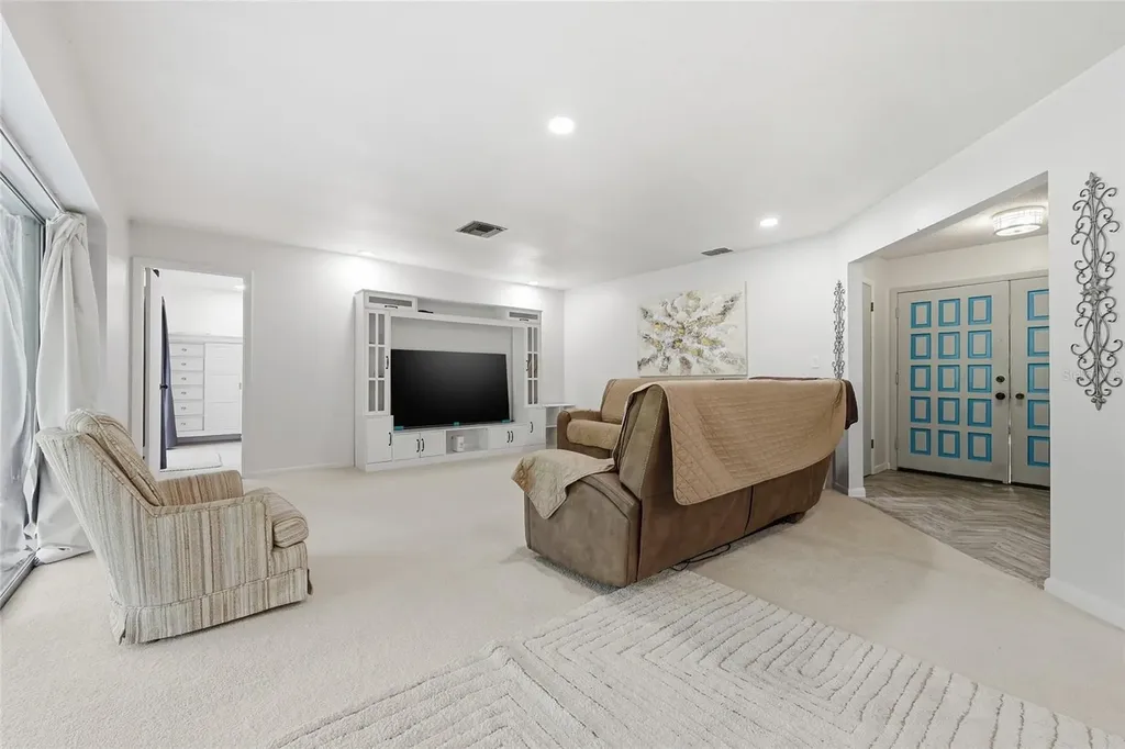 2325 Lauderdale Court Orlando FL 32805
