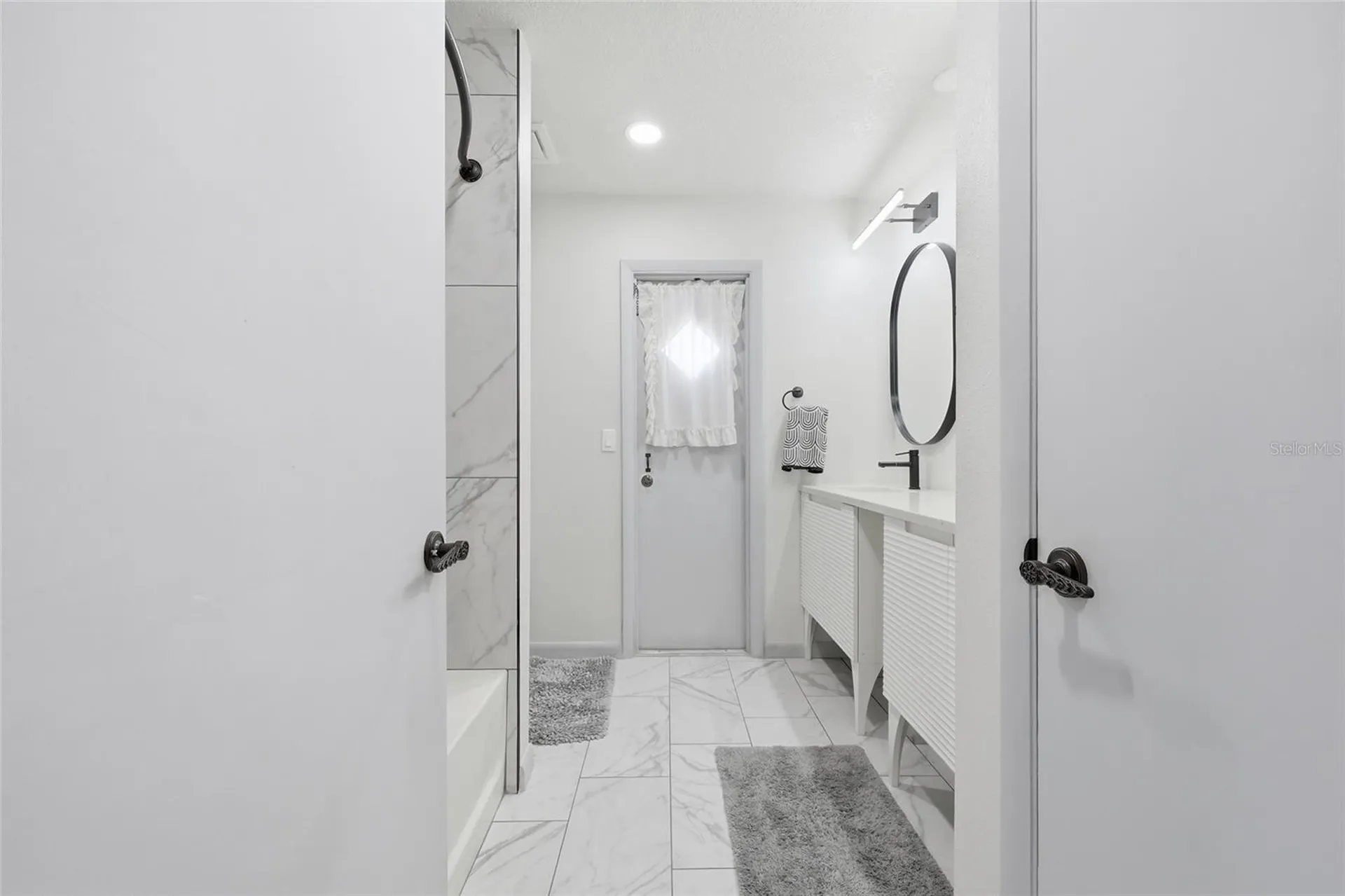 2325 Lauderdale Court Orlando FL 32805