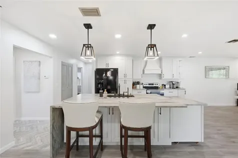 2325 Lauderdale Court Orlando FL 32805